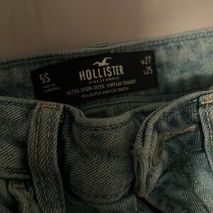 Hollister Jeans